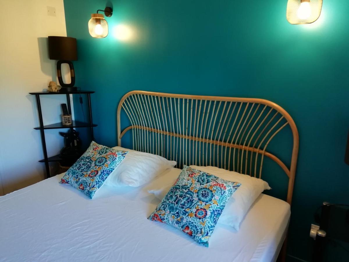 A La Maison D'Hotes La Baume-de-Transit Δωμάτιο φωτογραφία