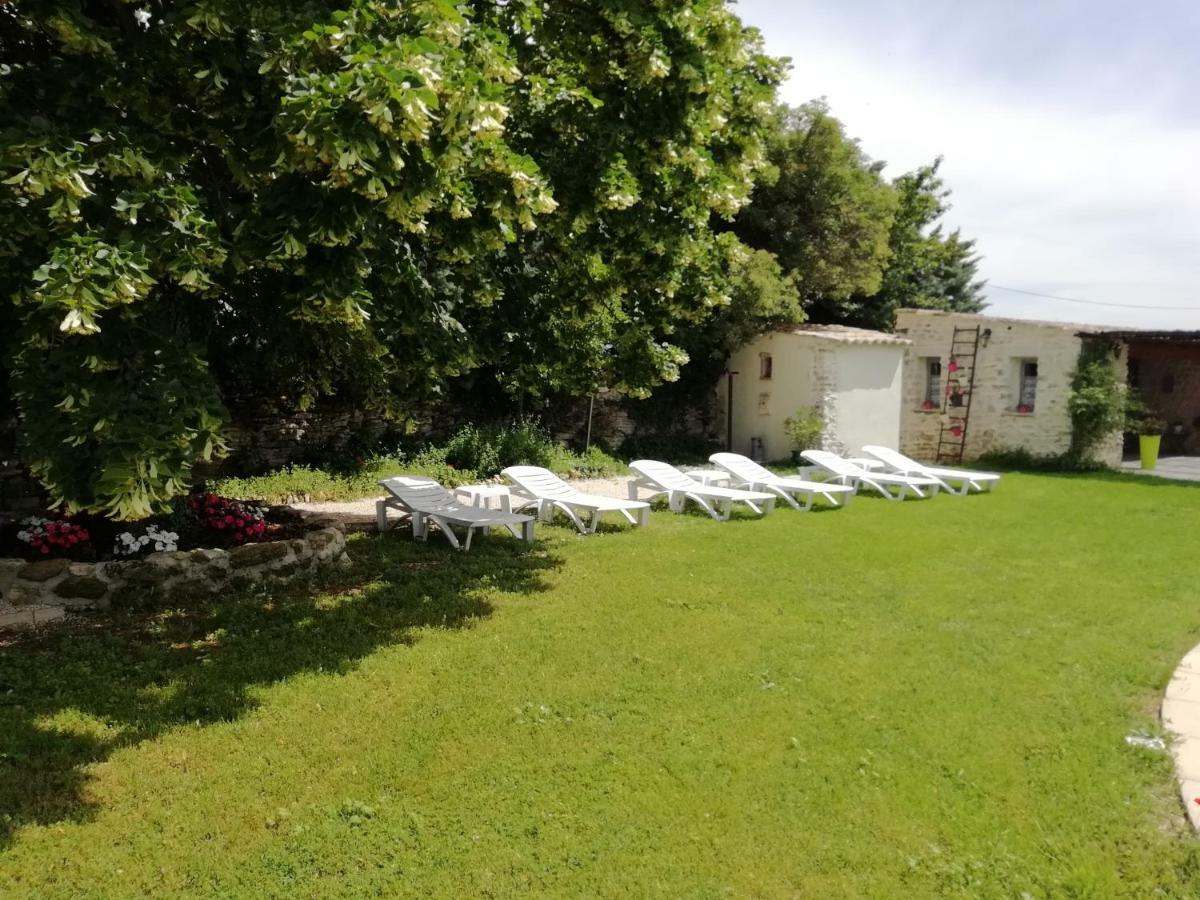 A La Maison D'Hotes La Baume-de-Transit Εξωτερικό φωτογραφία